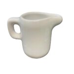LECHERITA MEDIANA DE CERAMICA BLANCA