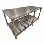 MESA 100% AC INOX C/TACOS ANTID.C/ ESTANTE 1.8 X 0.6 MTS